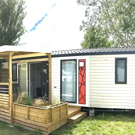 Domaine Mon Calme פיריאק-סור-מר