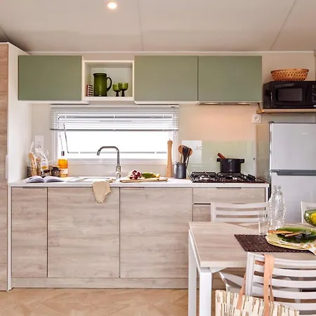 Domaine Mon Calme אתר קמפינג *