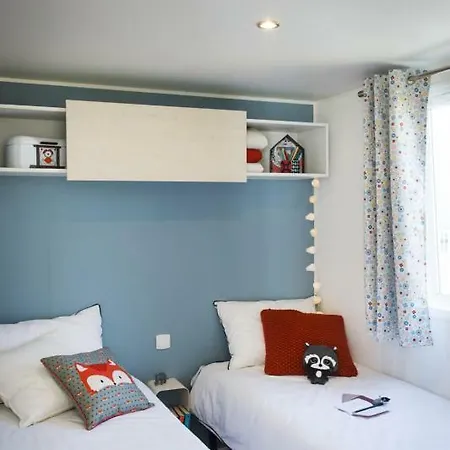 Domaine Mon Calme אתר קמפינג