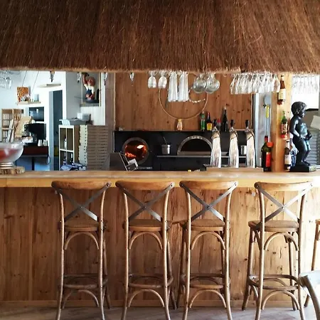 Domaine Mon Calme אתר קמפינג