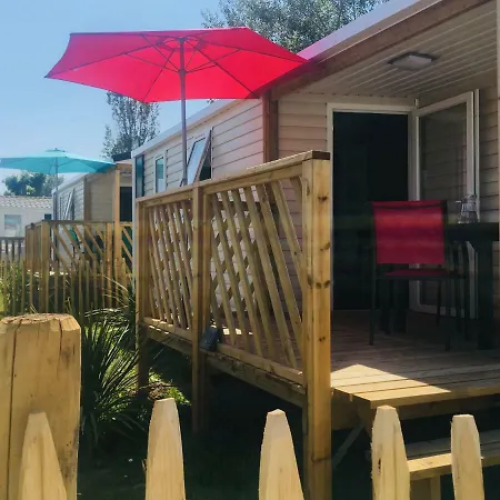 אתר קמפינג Domaine Mon Calme פיריאק-סור-מר