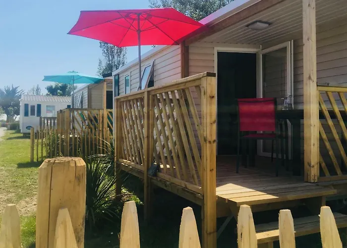 Кемпинг Domaine Mon Calme Пирьяк-Сюр-Мер